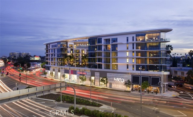8500 Burton Way 803 Los Angeles, California Situated at the intersection of La Cienega and Burton Way at the gateway to Beverly Hills., 8500 is Caruso Affiliated’s newest luxury apartment project. Rising eight stories from the ground, this iconic, contemporary tower is designed with floor to ceiling glass, stone and smooth plaster facades, pedestrian-friendly streetscape and convenient onsite parking for a full-service Trader Joe’s market and bakery, restaurant and wine bar concept from Suzanne Goin and Caroline Styne The Larder at Burton Way at ground level. Amenities and benefits include a rooftop saltwater pool and spa, rooftop fire pit and club room, interior garden, a fitness center, concierge and valet services, 24-hour security and a complimentary house car & driver available for airport and local area transportation, and Room Service from “The Larder” at Burton Way.