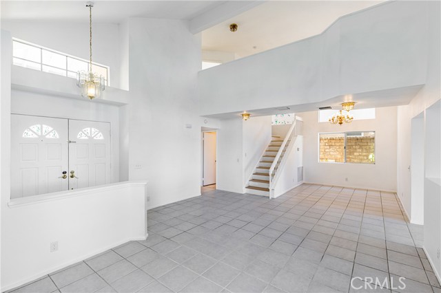 Detail Gallery Image 11 of 18 For 19727 Scarlet Meadow Dr, Newhall,  CA 91321 - 3 Beds | 3 Baths