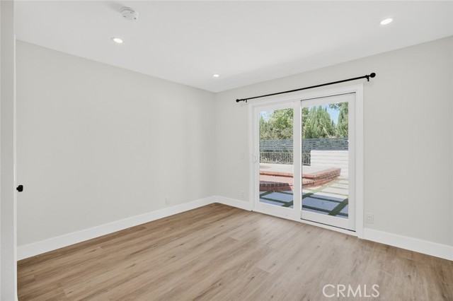 Detail Gallery Image 17 of 38 For 2257 Glastonbury, Westlake Village,  CA 91361 - 4 Beds | 2 Baths