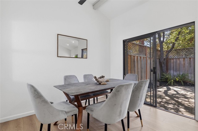 Detail Gallery Image 10 of 36 For 137 Redding Rd #B,  Campbell,  CA 95008 - 2 Beds | 2/1 Baths