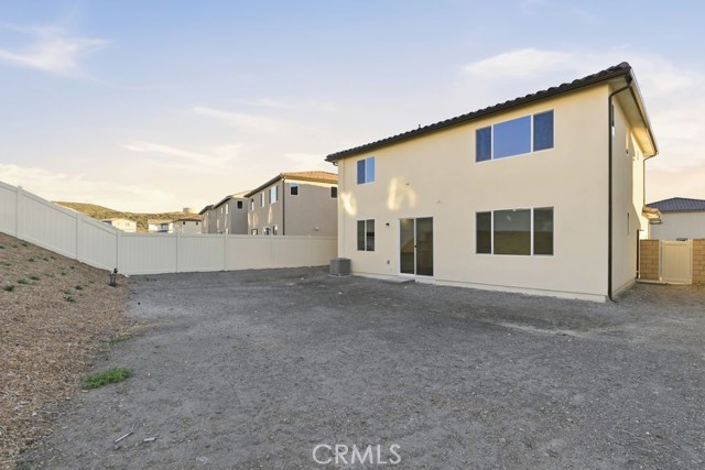 Detail Gallery Image 14 of 28 For 33202 Damask Ln, French Valley,  CA 92596 - 3 Beds | 2/1 Baths