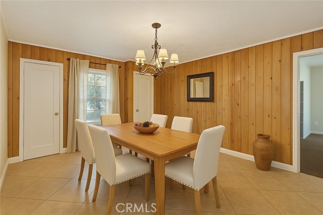 Detail Gallery Image 9 of 37 For 2965 Garden Dr, San Bernardino,  CA 92404 - 4 Beds | 2 Baths