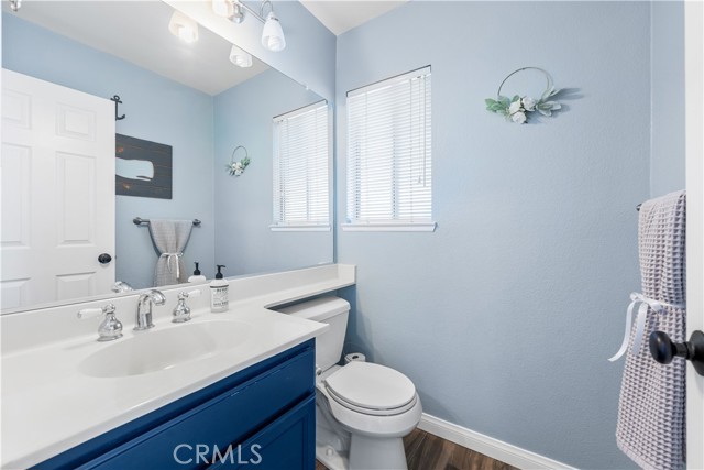 Detail Gallery Image 13 of 32 For 39330 Beacon Ln, Palmdale,  CA 93551 - 3 Beds | 2/1 Baths