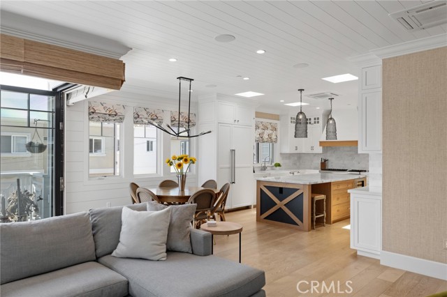 Detail Gallery Image 20 of 54 For 443 23rd Pl, Manhattan Beach,  CA 90266 - 3 Beds | 3/1 Baths