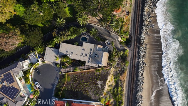 405 Calle Alicia, San Clemente CA: https://media.crmls.org/medias/248c1bfa-3829-4667-9a64-7ecb4b03ecff.jpg