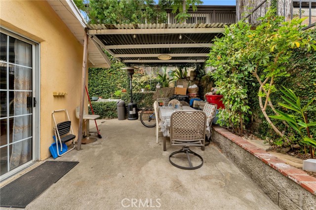 1153 Isabel Street, Los Angeles CA: https://media.crmls.org/medias/248d2519-775b-42ba-a44f-80a39e40ae86.jpg
