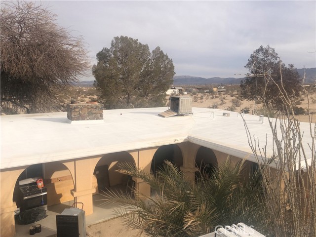 69761 Sunny Sands Drive, 29 Palms, California 92277, 3 Bedrooms Bedrooms, ,1 BathroomBathrooms,Single Family Residence,For Sale,Sunny Sands,JT23187633