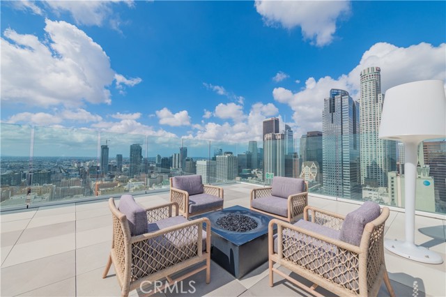 Detail Gallery Image 59 of 68 For 400 S Broadway #3106,  Los Angeles,  CA 90013 - 1 Beds | 1 Baths