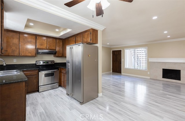 Photo #11: OC22254737 Listing 