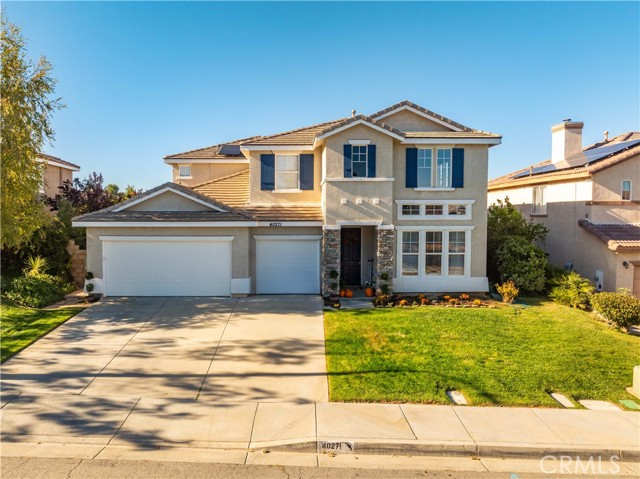 Detail Gallery Image 2 of 44 For 40271 Crestridge, Palmdale,  CA 93551 - 5 Beds | 3 Baths