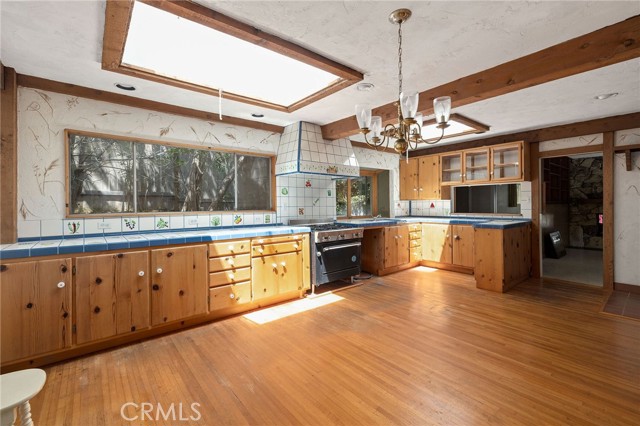 25915 Chalmette Lane, Rolling Hills Estates, California 90274, 3 Bedrooms Bedrooms, ,2 BathroomsBathrooms,Residential,Sold,Chalmette,SB22081297