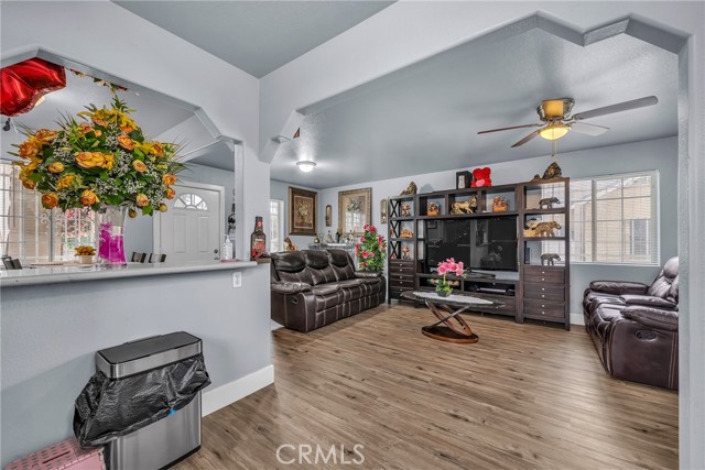 419 E 84th Place, Los Angeles, CA, 90003 419 E 84th Place, Los Angeles, CA, 90003