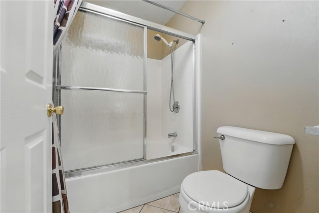 Detail Gallery Image 28 of 51 For 6134 Clara St, Bell Gardens,  CA 90201 - 4 Beds | 2/1 Baths