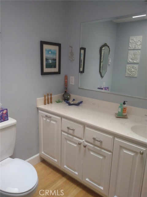 13141 Shawnee Lane, Seal Beach CA: https://media.crmls.org/medias/2490e312-ea02-463f-b0ca-14060fea2cd4.jpg