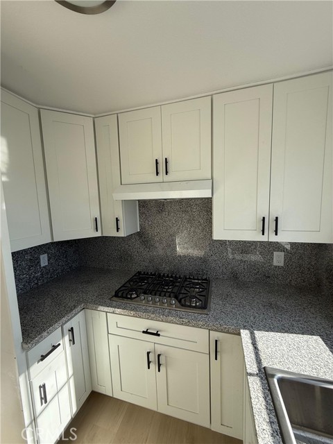 Detail Gallery Image 24 of 31 For 15004 Nordhoff #203,  North Hills,  CA 91343 - 2 Beds | 2 Baths