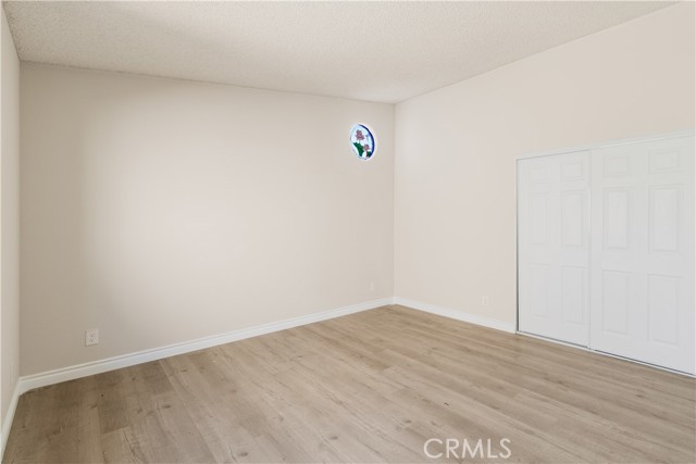 Detail Gallery Image 17 of 21 For 11384 Dronfield #36,  Pacoima,  CA 91331 - 3 Beds | 3 Baths