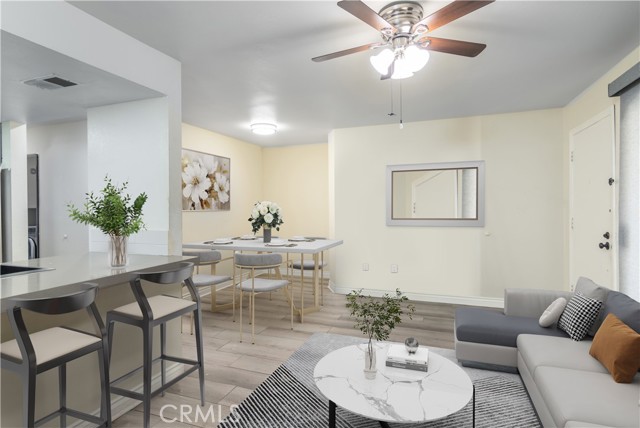 Detail Gallery Image 8 of 20 For 18209 Sierra Hwy #35,  Canyon Country,  CA 91351 - 2 Beds | 2 Baths