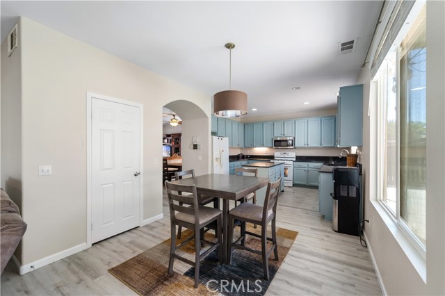 Detail Gallery Image 15 of 31 For 28773 Eridanus, Menifee,  CA 92586 - 6 Beds | 3 Baths