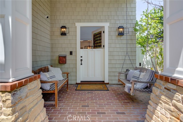 647 15th Street, Manhattan Beach, California 90266, 5 Bedrooms Bedrooms, ,4 BathroomsBathrooms,Residential,Sold,15th,SB21178358