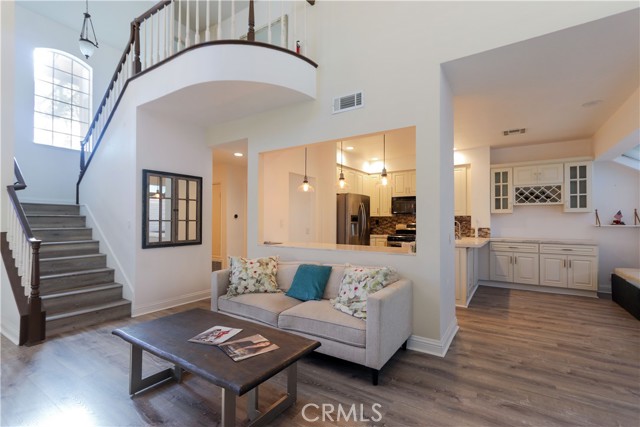 Detail Gallery Image 5 of 27 For 192 Pasto Rico, Rancho Santa Margarita,  CA 92688 - 3 Beds | 3 Baths