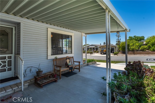 Detail Gallery Image 5 of 41 For 9682 Rosedale Dr, Calimesa,  CA 92320 - 3 Beds | 2 Baths
