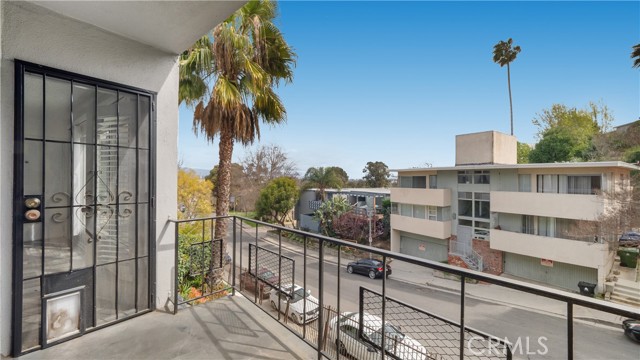 Detail Gallery Image 16 of 17 For 4431 Don Ricardo Dr #20,  Los Angeles,  CA 90008 - 1 Beds | 1 Baths