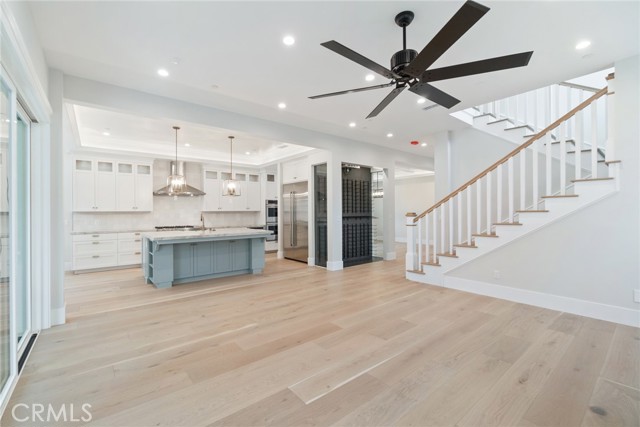 617 36th Street, Manhattan Beach, California 90266, 6 Bedrooms Bedrooms, ,6 BathroomsBathrooms,Residential,Sold,36th,SB22005152