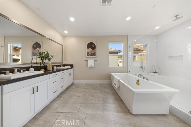 Detail Gallery Image 20 of 43 For 72 Ray, Irvine,  CA 92618 - 4 Beds | 4/2 Baths