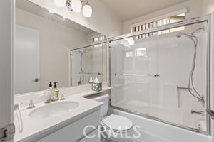 https://media.crmls.org/medias/249637f7-9367-4255-b9eb-c3e670933acf.jpg?preset=X-Large