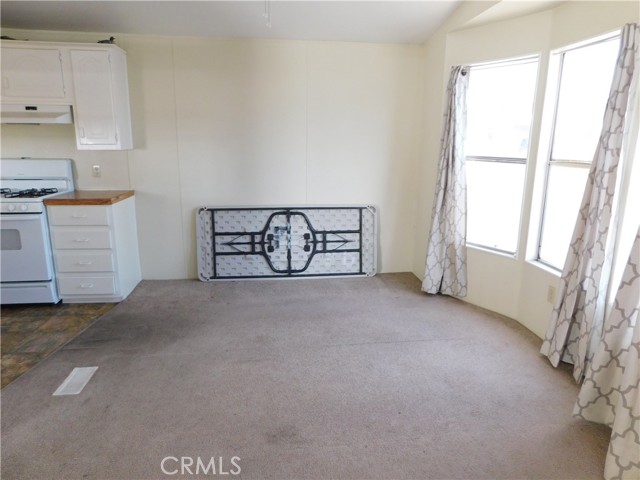 Detail Gallery Image 20 of 56 For 2200 W Wilson #82,  Banning,  CA 92220 - 3 Beds | 2 Baths