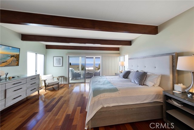 Detail Gallery Image 12 of 29 For 1040 La Mirada St, Laguna Beach,  CA 92651 - 3 Beds | 3 Baths