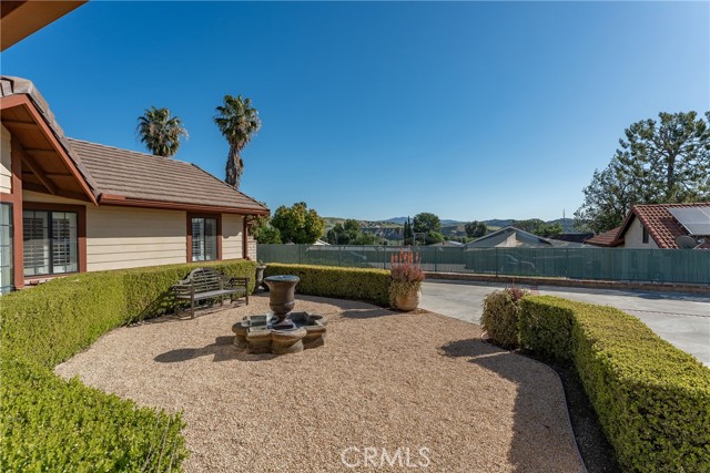 Detail Gallery Image 2 of 61 For 27843 Parker, Castaic,  CA 91384 - 2 Beds | 2 Baths