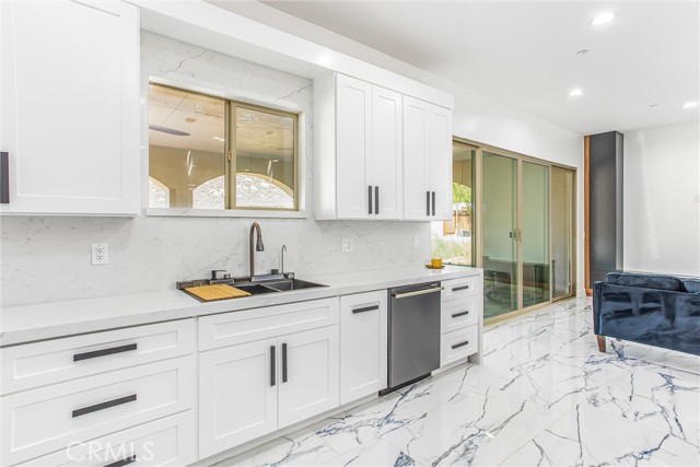 MLS #IG25217439 image #10