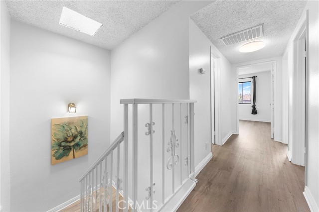 321 N Lincoln Avenue, Monterey Park CA: https://media.crmls.org/medias/249804bd-93b3-46ee-9c2f-0197808fb720.jpg