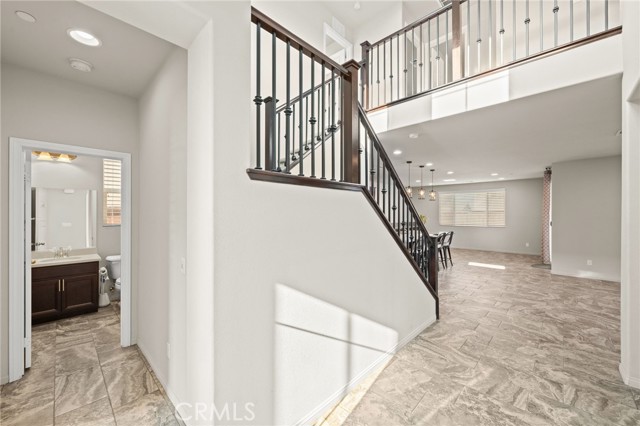 Detail Gallery Image 13 of 52 For 26535 Emperor Rd, Menifee,  CA 92585 - 5 Beds | 3 Baths