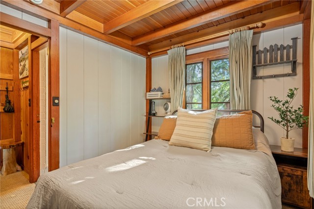 28772 Cedar, Lake Arrowhead, CA 92352