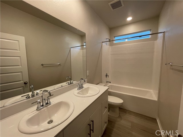 Detail Gallery Image 7 of 27 For 32903 Fleets Rd, Menifee,  CA 92584 - 4 Beds | 2/1 Baths