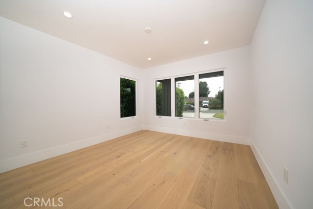 10828 Hasty Avenue, Downey CA: https://media.crmls.org/medias/249884b2-b94d-4c28-97f7-a9f2e4486fe0.jpg