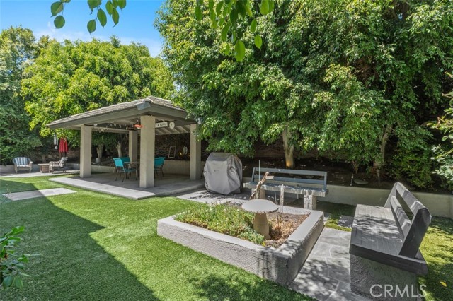 513 Loyola Drive, Placentia CA: https://media.crmls.org/medias/2498eb76-a261-4a9c-ac90-3b94d0edbebf.jpg