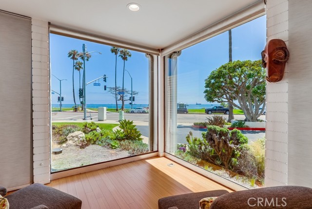 Detail Gallery Image 9 of 75 For 2999 E Ocean Bld, Long Beach,  CA 90803 - – Beds | – Baths