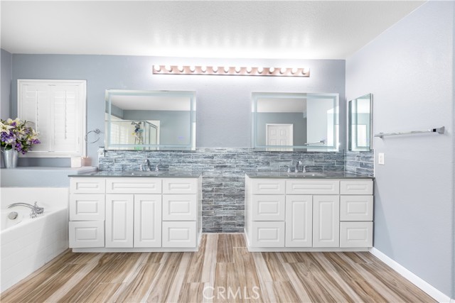 Detail Gallery Image 19 of 29 For 26412 Clydesdale Ln, Moreno Valley,  CA 92555 - 6 Beds | 3 Baths