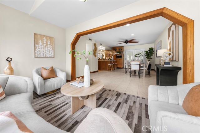 529 Bregante, Diamond Bar CA: https://media.crmls.org/medias/2499df15-c920-4996-a96c-6ebf160a9452.jpg