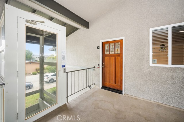 Detail Gallery Image 4 of 35 For 1980 Mckinney Way 13p,  Seal Beach,  CA 90740 - 2 Beds | 2 Baths