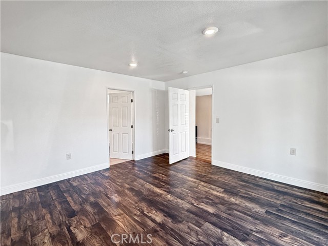 Detail Gallery Image 6 of 12 For 9250 Olive St #C,  Fontana,  CA 92335 - 1 Beds | 1 Baths