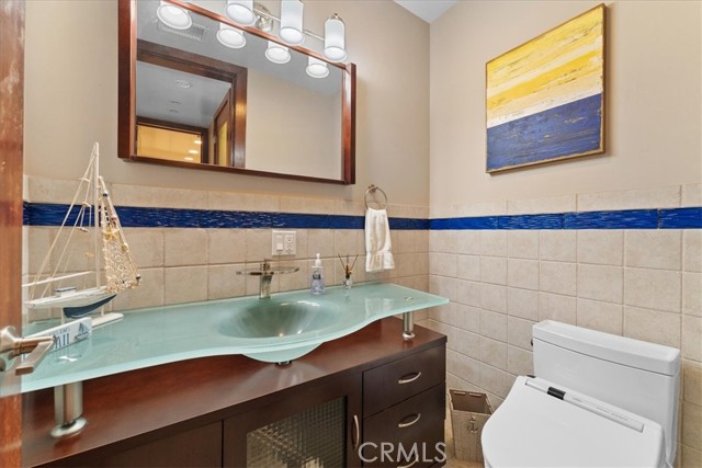 Detail Gallery Image 27 of 75 For 31422 Ceanothus Dr, Laguna Beach,  CA 92651 - 3 Beds | 3/1 Baths