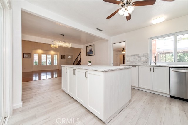 Detail Gallery Image 15 of 37 For 26656 Rio Hondo Cir, Lake Forest,  CA 92630 - 4 Beds | 2/1 Baths
