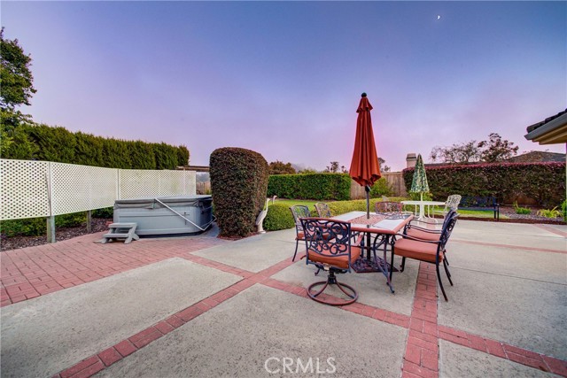 585 Red Tail Meadow Lane, Arroyo Grande CA: https://media.crmls.org/medias/249a6044-7042-46f5-90b4-fa39971a19a0.jpg