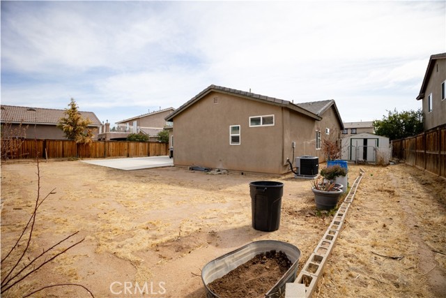 13366 Viejo Circle, Victorville CA: https://media.crmls.org/medias/249ab805-f1f5-4921-a468-558fe56e533e.jpg