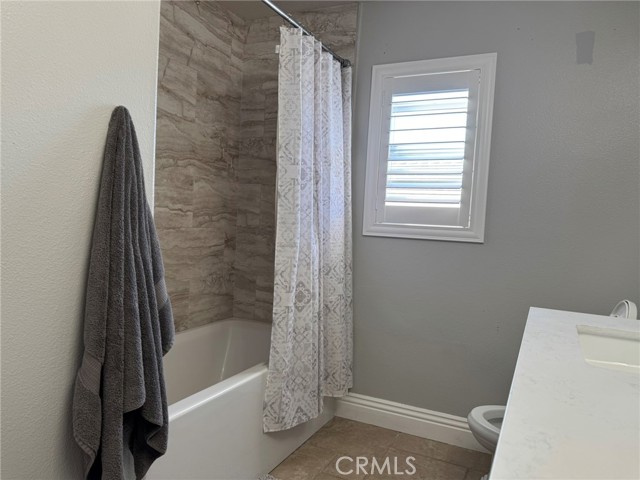 Detail Gallery Image 32 of 39 For 664 Rembrandt, Corona,  CA 92882 - 4 Beds | 3 Baths