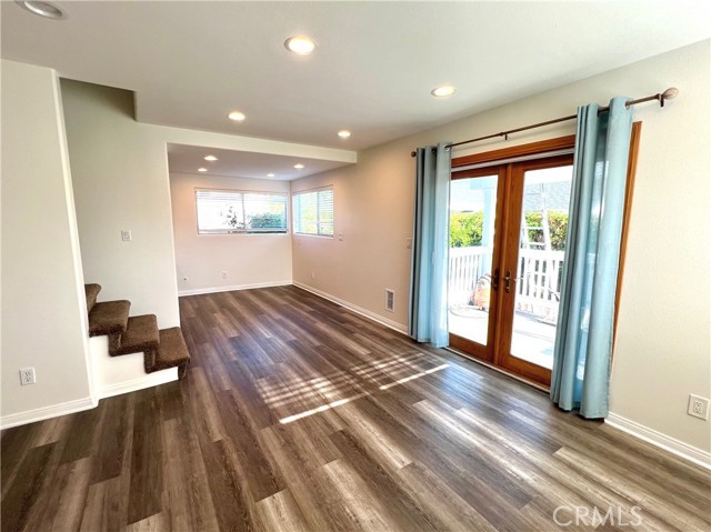 738 Calle Fresno, Thousand Oaks CA: https://media.crmls.org/medias/249ccd1f-2169-4f61-8133-013163036ab1.jpg